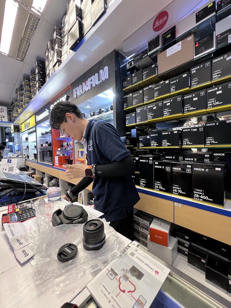 Alan Photo Pte Ltd (Sim Lim Square) - Alan Photo Pte Ltd (Sim Lim Square) 1 Rochor Canal Rd, #01-38 Sim Lim Square, Singapore 188504