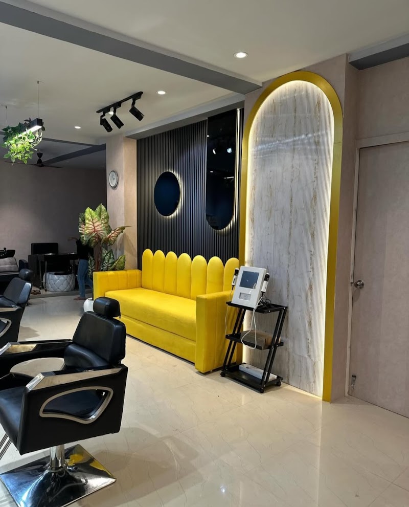 An Apple Beauty Salon - An Apple Beauty Salon, Face-2, near Ramakrishna Hospital, above Jain Provision Store, Lalpur, Raipur, Tikrapara, Chhattisgarh 492015, India