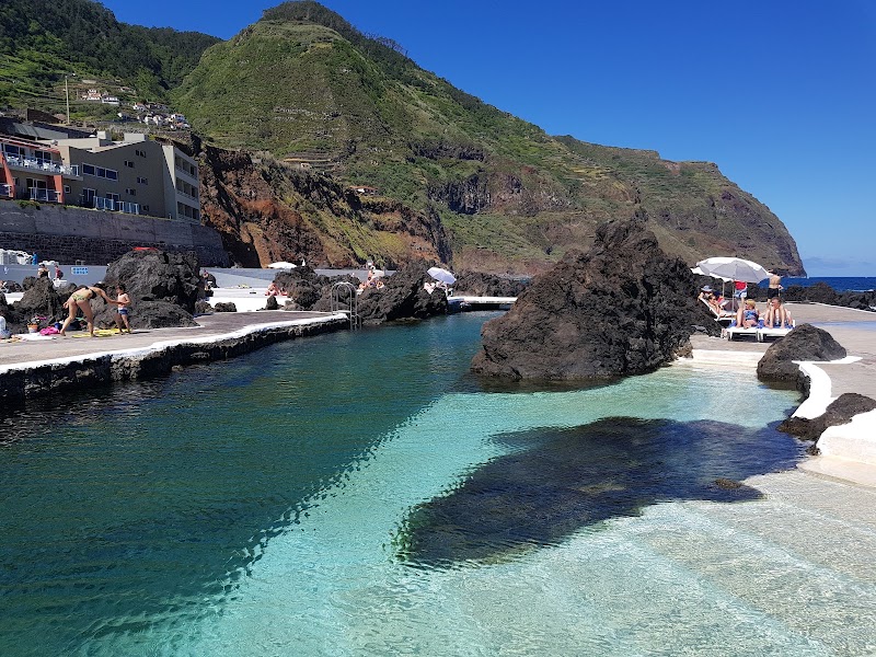 Porto Moniz Natural Swimming Pools - Porto Moniz Natural Swimming Pools Praça Do Lyra Vila De Porto Moniz, 9270-053 Porto Moniz, Portugal