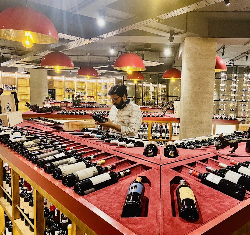 Orion Mall - Orion Mall Dr Rajkumar Rd, Rajajinagar, Bengaluru, Karnataka 560055, India