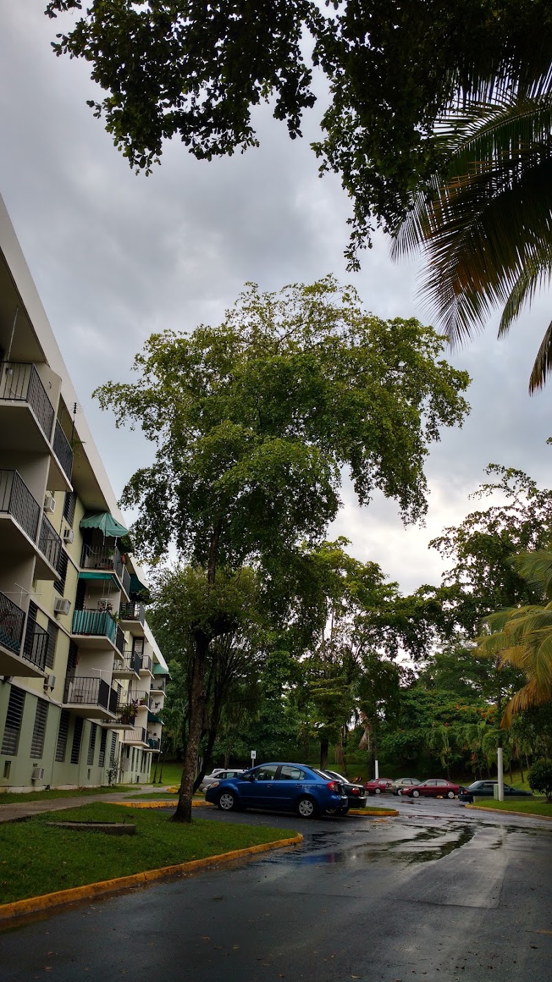 Casa Linda Apartments - Casa Linda Apartments Carr 177 Ave. Los Filtros, Bayamón, 00959, Puerto Rico