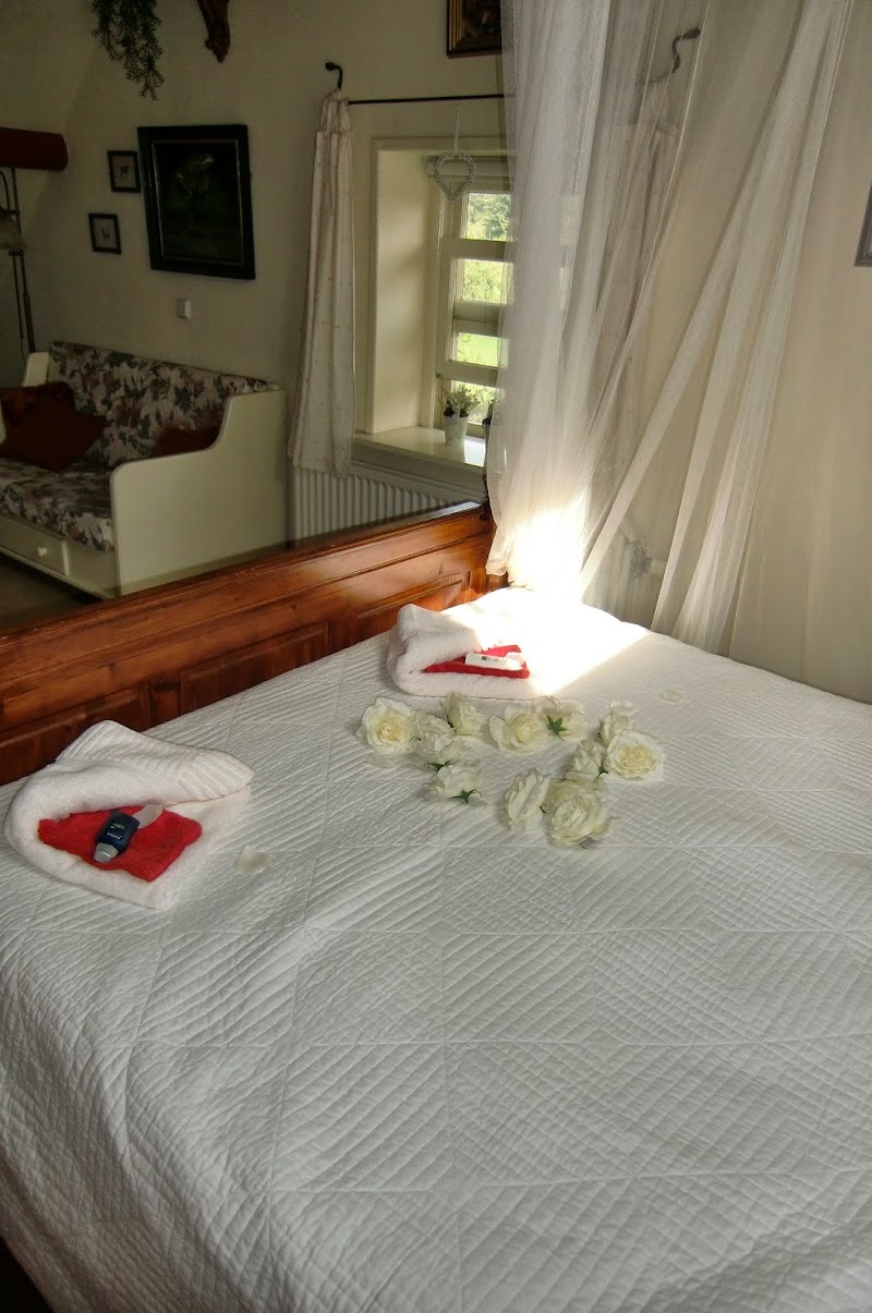 Bed en Boteram: 't Behouden Huys - Bed en Boteram: 't Behouden Huys, Molenweg 3, 6631 KH Horssen, Netherlands