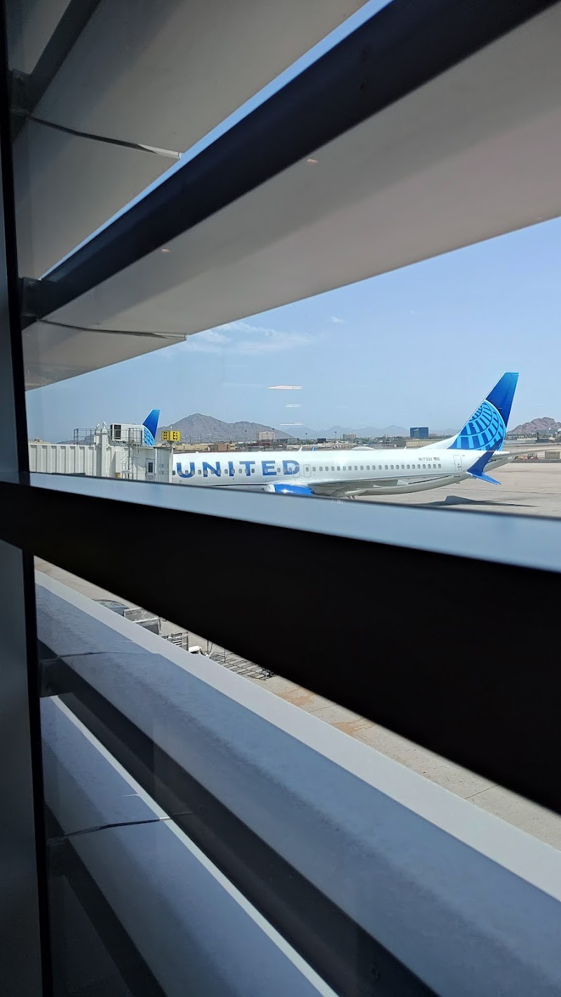 Terminal 3 - Terminal 3, 3400 Sky Harbor Blvd, Phoenix, AZ 85034, USA