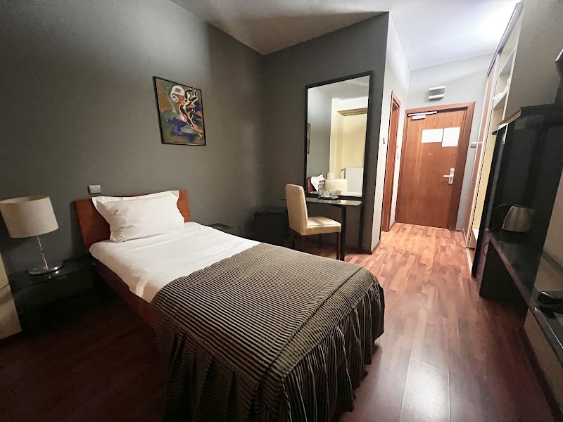 Tania Hotel - Tania Hotel, Strada Șelari 5, 030167 București, Romania