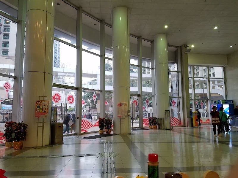 Maritime Bay Shopping Mall - Maritime Bay Shopping Mall, 18號 Pui Shing Rd, Tseung Kwan O, New Territories, Hong Kong