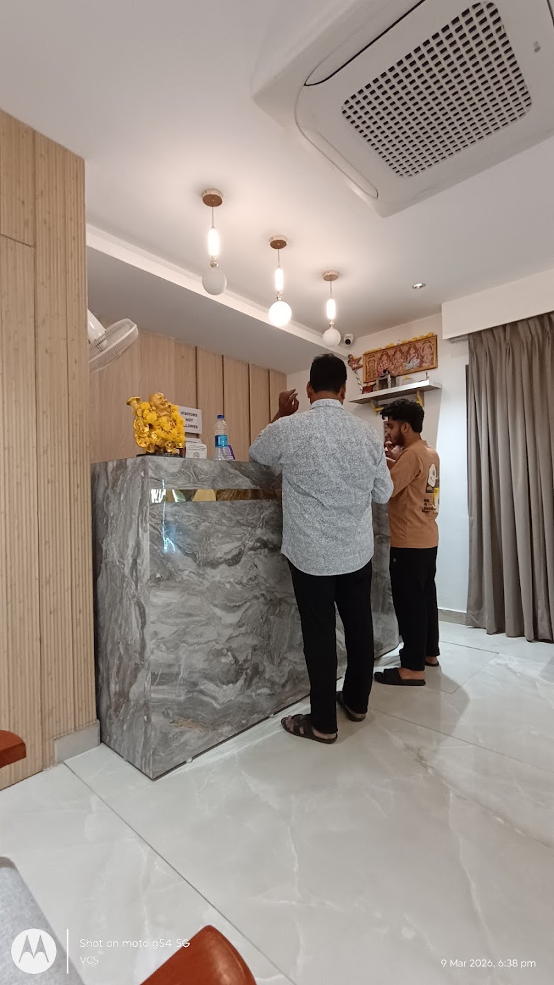 Starlight Hotels T-Nagar - Starlight Hotels T-Nagar 7, Sivaji St, T Nagar, T. Nagar, Chennai, Tamil Nadu 600017, India