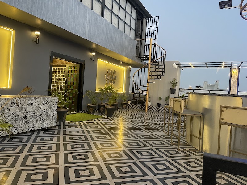 Mox Vox JODHPUR | CLUB | BAR & Restaurant - Mox Vox JODHPUR | CLUB | BAR & Restaurant 5th Floor, Amrit Kalash, 12th Rd, near Vodafone Office, Baldev Nagar, Jodhpur, Rajasthan 342003, India