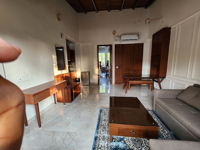 The Lakefront Suites - The Lakefront Suites 8HGM+89R, Siloti Pant, Uttarakhand 263136, India