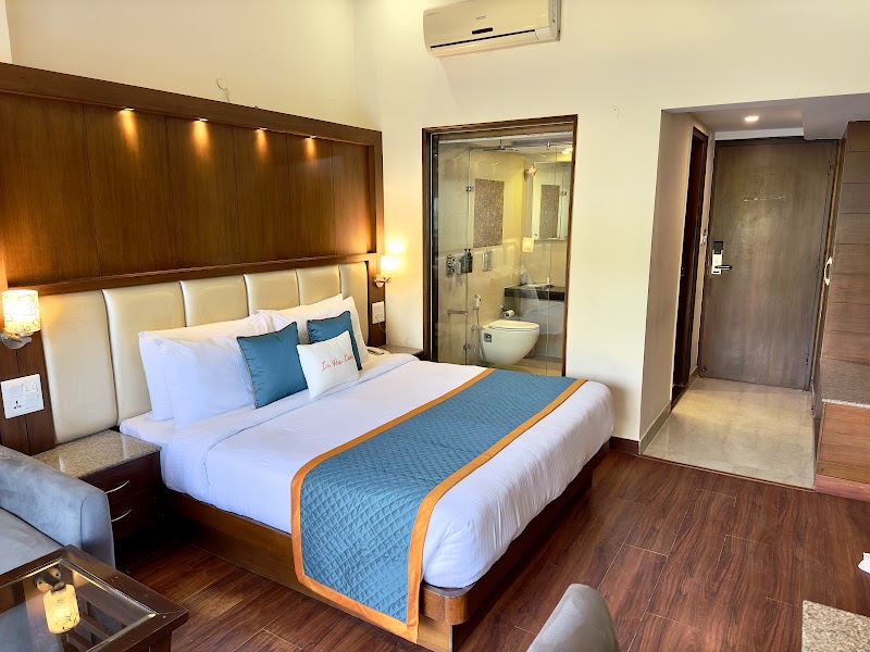Zone Connect by The Park Mussoorie - Zone Connect by The Park Mussoorie Mall Rd, The Mall Road, Mussoorie, Uttarakhand 248179, India