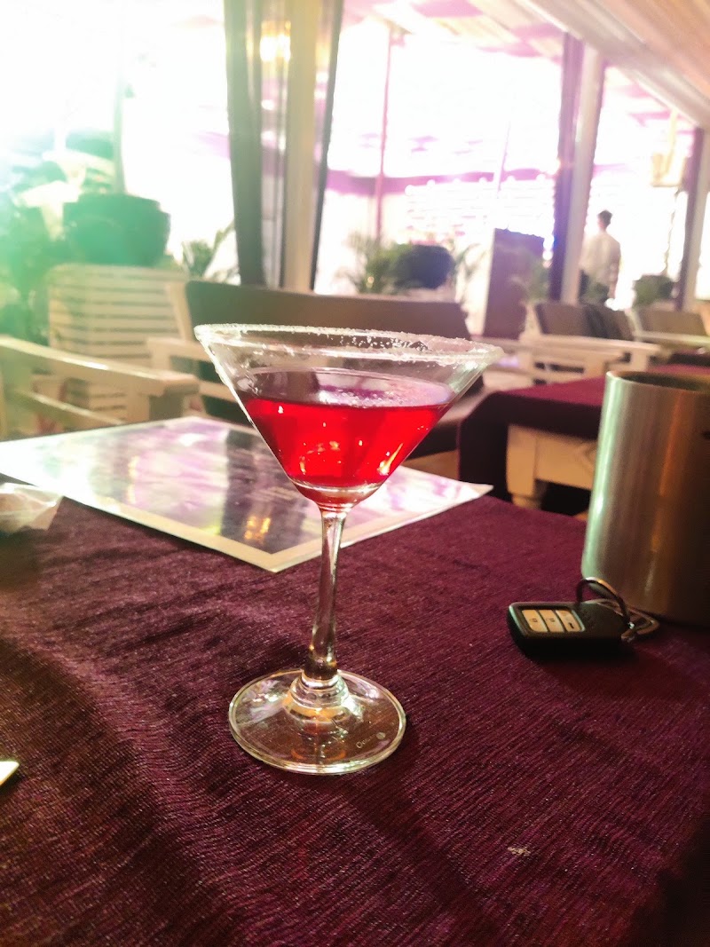 De Martini Lounge - De Martini Lounge 4th leave, above Lahoree' coffee house, square, Nagpur, Maharashtra 440010, India