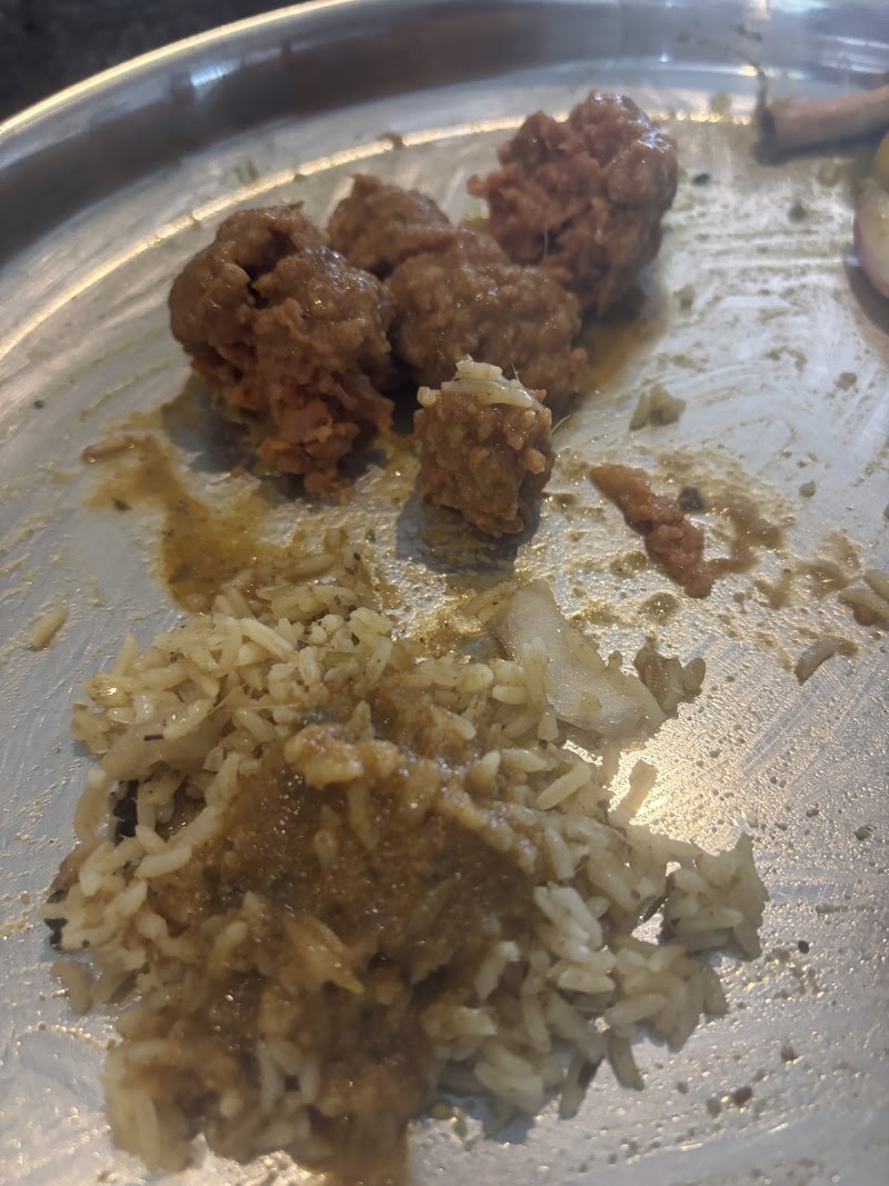 MARATA MESS - MARATA MESS FX28+VHX, SH 88, Kushalnagar, Karnataka 571234, India