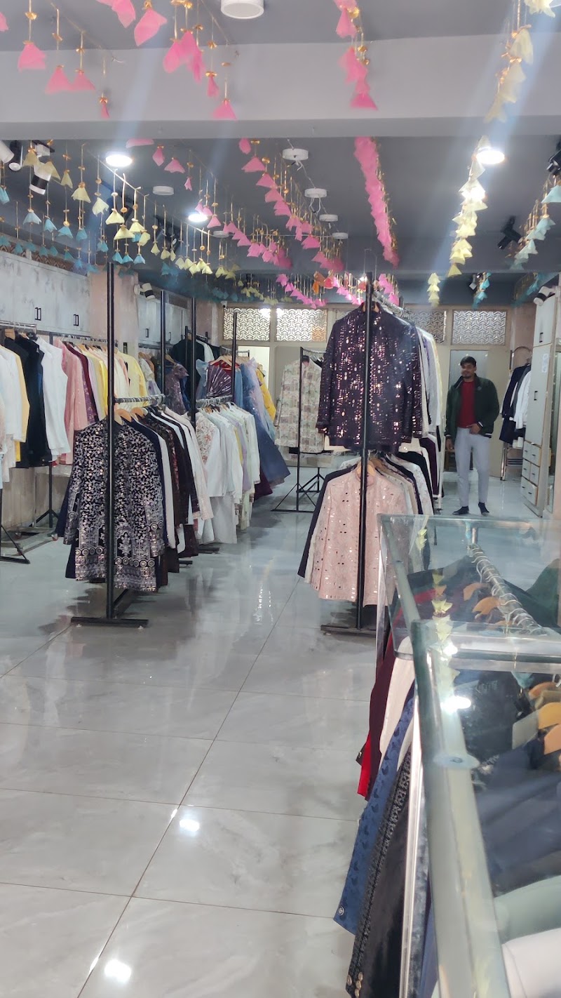 Studio41 Jaipur-Dresses on Rent | Wedding and Party Outfits - Studio41 Jaipur-Dresses on Rent | Wedding and Party Outfits Partap Building, Plot no 213, Ram Gali Number 1, opposite Hari Shankar restaurant, opp. dosaka, Raja Park, Jaipur, Jaipur Nagar Nigam Area, Rajasthan 302004, India