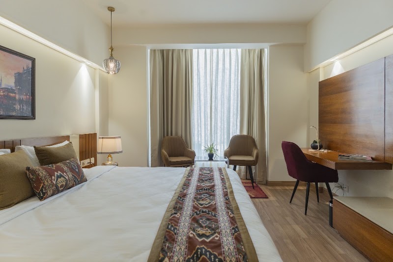 Ahuja Residency SAGE - Ahuja Residency SAGE 4, Shivalik Rd, Shivalik Enclave, Navjeevan Vihar, Malviya Nagar, New Delhi, Delhi 110017, India