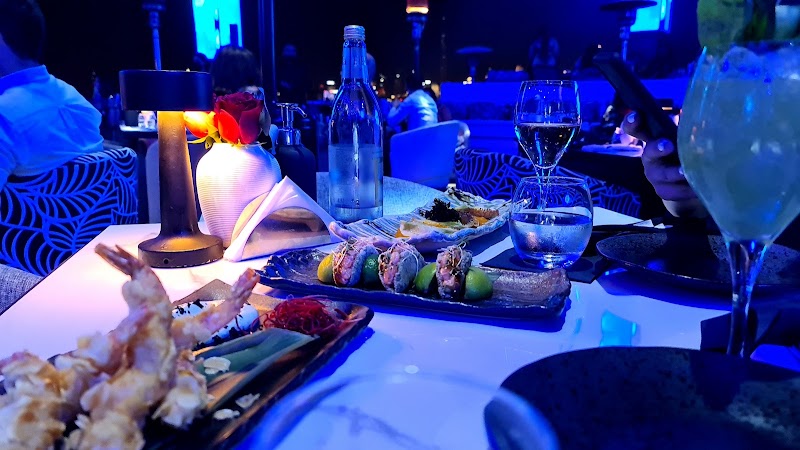 Ushuaïa Dubai Harbour Experience - Ushuaïa Dubai Harbour Experience Marsa Dubai - Dubai Marina - Dubai - United Arab Emirates