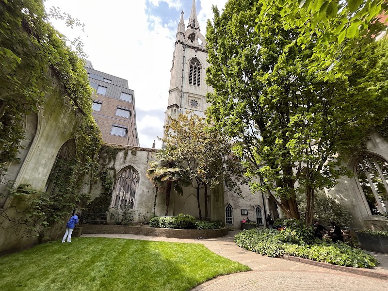 St Dunstan in the East Church Garden - St Dunstan in the East Church Garden St Dunstan's Hill, London EC3R 5DD, UK
