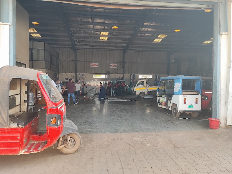 Shivnath Automobiles Pvt. Ltd. - an authorised Mahindra Servcie Center - Shivnath Automobiles Pvt. Ltd. - an authorised Mahindra Servcie Center, Dhamda Road, Gram – Chikli, Dist- Durg, Chattishgarh – 491001, Durg, Khapri Alias Pipardih, Chhattisgarh 491001, India