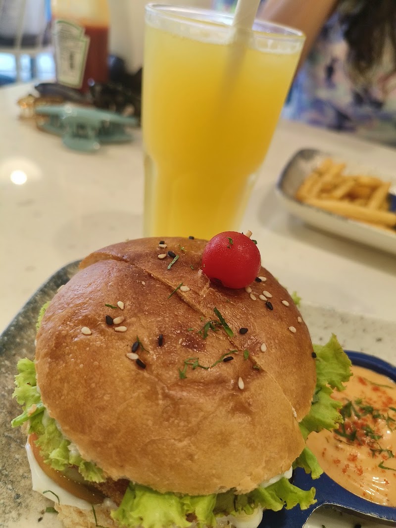 Baccus Cafe | Bar | Kitchen - Baccus Cafe | Bar | Kitchen Shop no.12, Charvi Reemz, police station, Anjuna Mapusa Rd, opposite Oxford Arcade, near Anjuna, Dmello Vaddo, Anjuna, Goa 403509, India