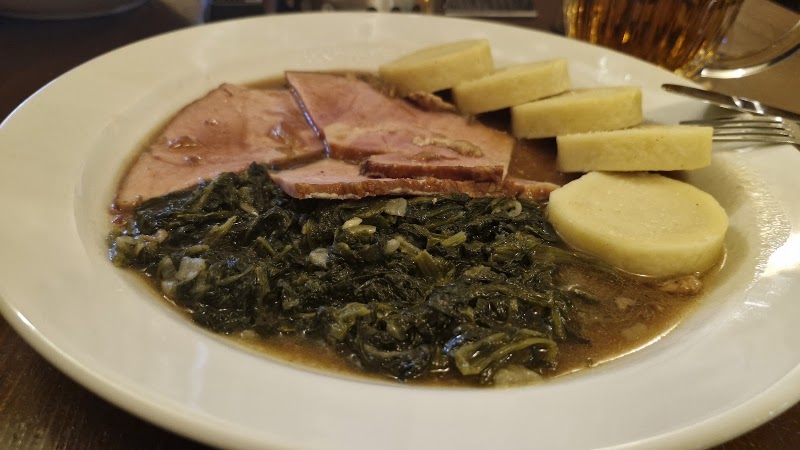 malostranska pivnice svejk - malostranska pivnice svejk, Cihelná 110/118 00, Malá Strana, 118 00 Praha-Praha 1, Czechia