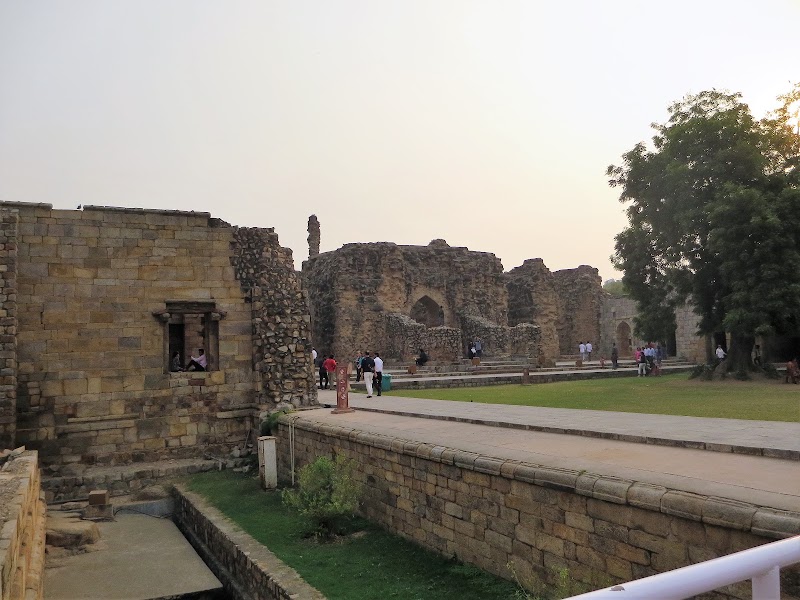 Seth Sarai - Seth Sarai, Mehrauli, New Delhi, Delhi 110030, India