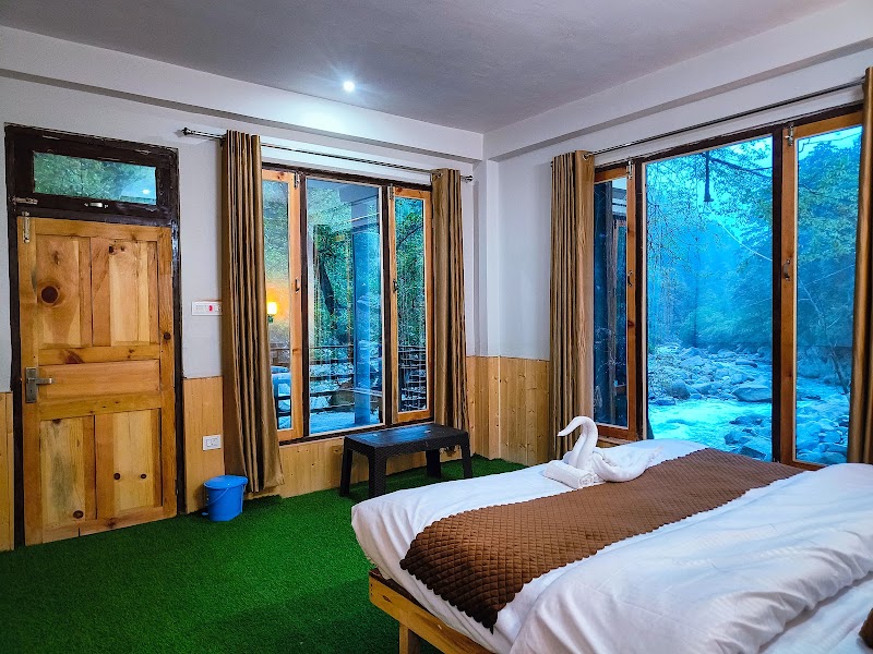 Tirthanmoksha Homestay - Tirthanmoksha Homestay nahi road, near raandhi bhaagi, Gushaini, Tindar, Himachal Pradesh 175123, India