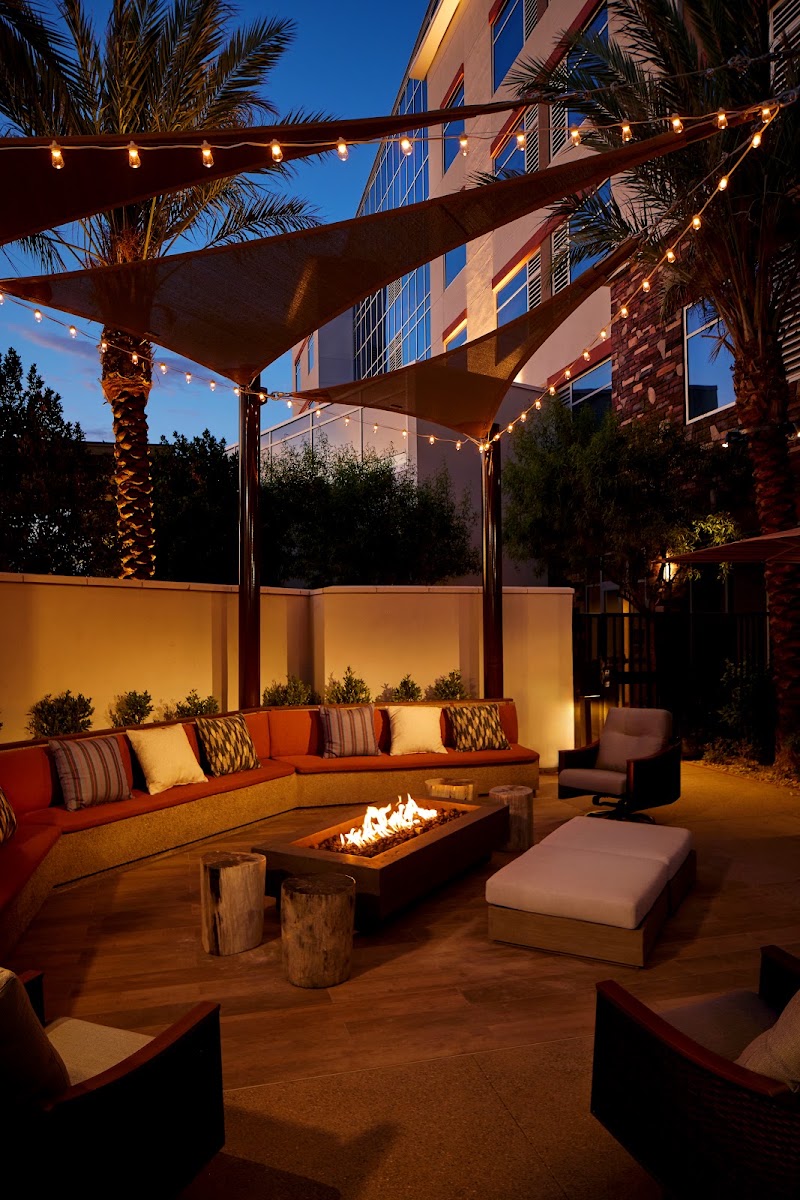 Hyatt Place Las Vegas at Silverton Village - Hyatt Place Las Vegas at Silverton Village, 8380 Dean Martin Dr, Las Vegas, NV 89139, USA
