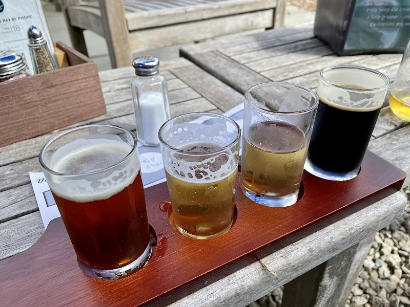 Bad Martha Farmers Brewery & Pizzeria - Bad Martha Farmers Brewery & Pizzeria 270 Upper Main St #5932, Edgartown, MA 02539, USA