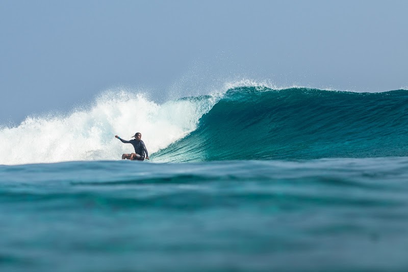 Twin Palms Surfhouse Maldives - Twin Palms Surfhouse Maldives Rehendhi, Thulusdhoo 08040, Maldives