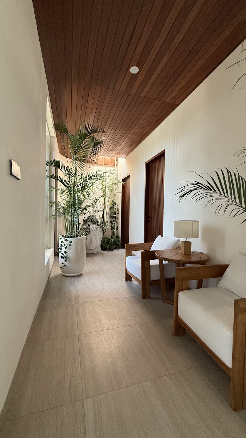 Tropical Gadon - Tropical Gadon, 5A, Jln Raya Gadon, Gang Green Gadon Jl. Raya Canggu No.3, Kerobokan, Kuta Utara, Badung Regency, Bali 80361, Indonesia