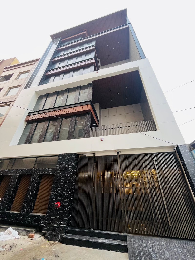 Blossom stayz Serenity - Best pg in Noida
