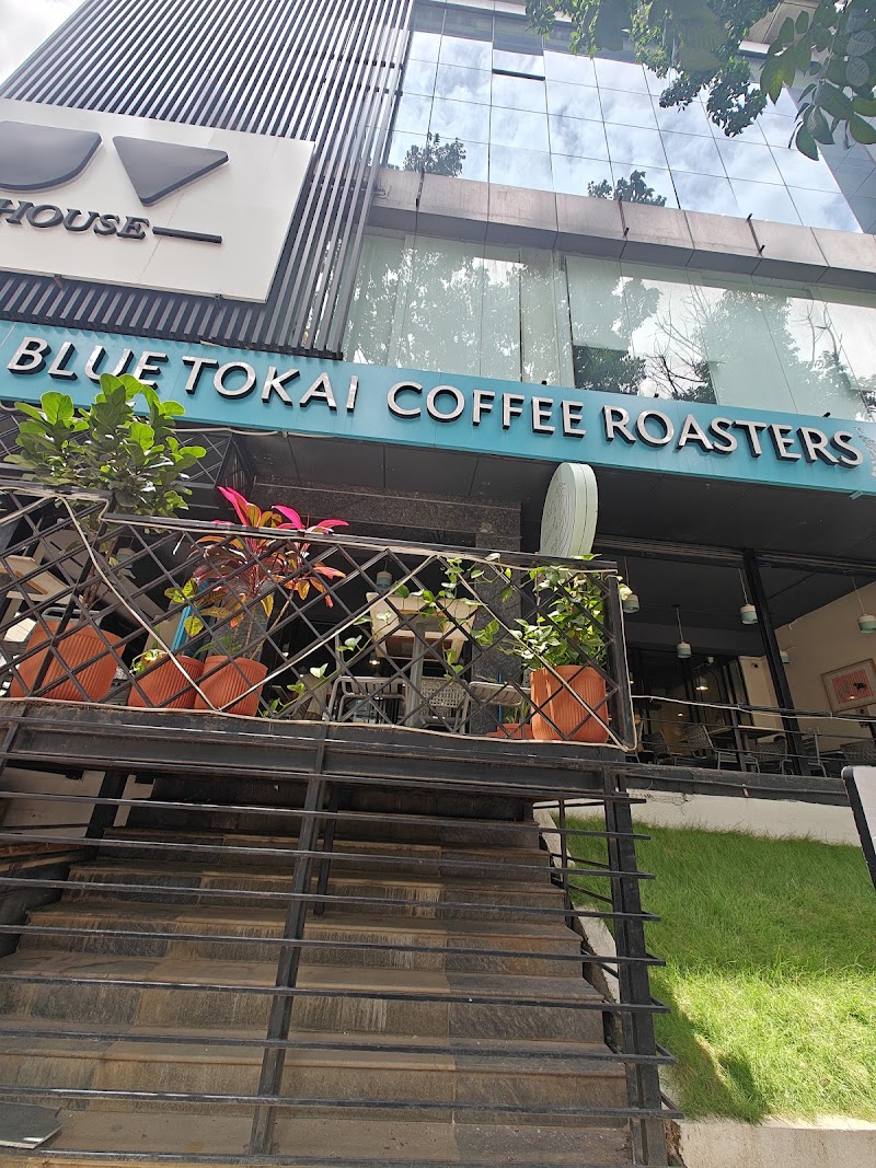 Blue Tokai Coffee Roasters | HSR Layout - Blue Tokai Coffee Roasters | HSR Layout Ground Floor, NO.-780, 19th Main Rd, 1st Sector, HSR Layout, Bengaluru, Karnataka 560102, India