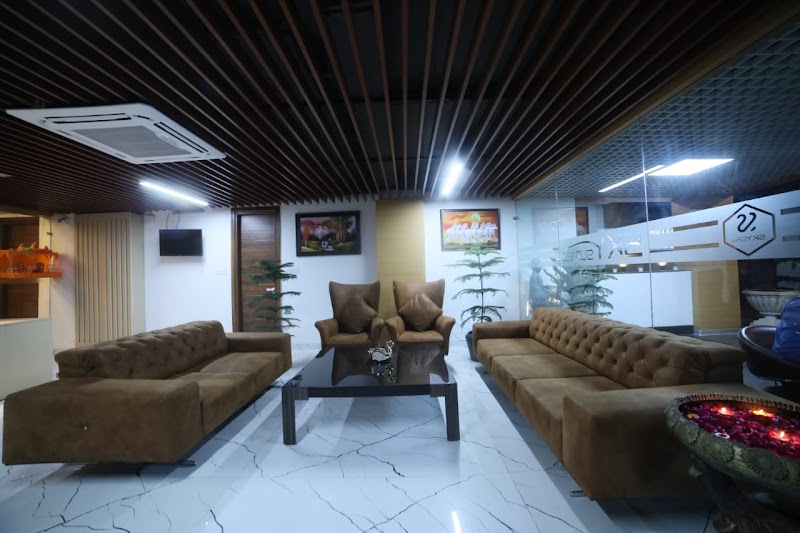 SKYSUITES HOTEL - SKYSUITES HOTEL plot no-1813, near Huda City Centre, Block A, Greenwood City, Sector 45, Gurugram, Haryana 122003, India