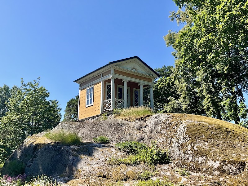Tamminiemi - Tamminiemi, Seurasaarentie 15, 00250 Helsinki, Finland
