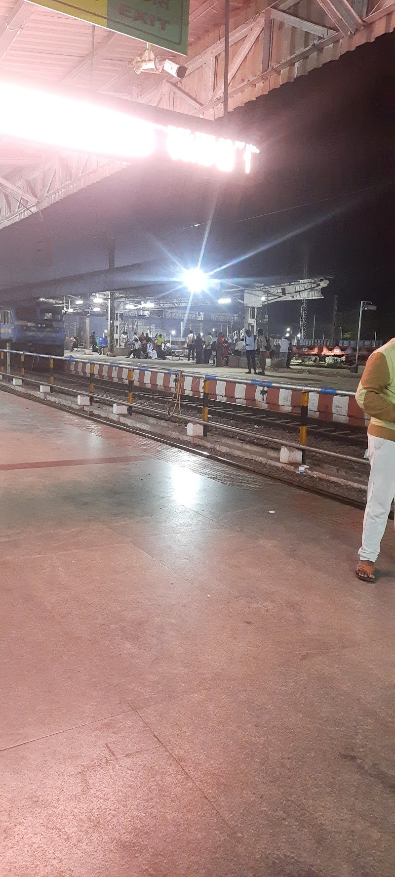Railway station Road Hospet - Railway station Road Hospet 79MP+HVG, Hosapete, Karnataka 583201, India