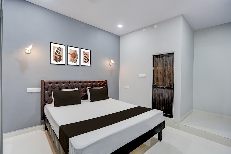 Hotel O By OYO Rio - Hotel O By OYO Rio, plot no 101, khamhariya road, Junwani Rd, near near shankra chaya college, Anustha Residency, Bhilai, Chhattisgarh 490020, India