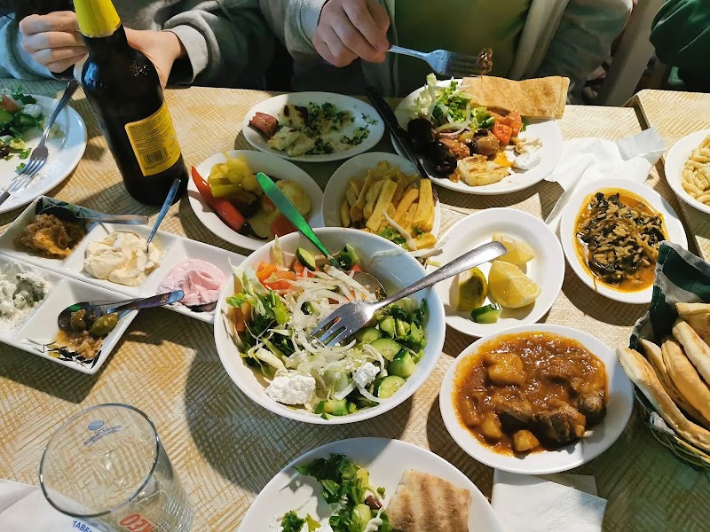 Edesma Cyprus Taverna - Souvlaki Place - Edesma Cyprus Taverna - Souvlaki Place Lordou Vyrona 50, Larnaka 6023, Cyprus