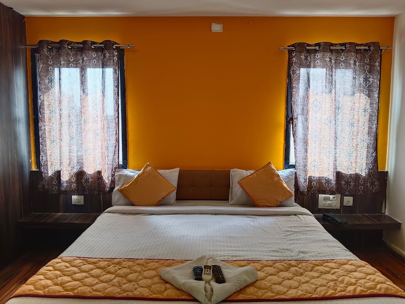 Hotel SRIVEDA - Hotel SRIVEDA, 5-4-790/D, opposite ISKCON Temple, Old Kattal Mandi, Abids, Hyderabad, Telangana 500001, India