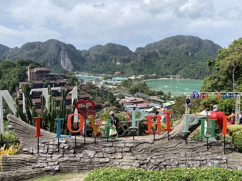 Phi Phi Viewpoint 3 - Phi Phi Viewpoint 3, 125/39 Moo 7 Phi Phi Island, Moo 7, ตำบล อ่าวนาง Meaung, กระบี่ 81210, Thailand