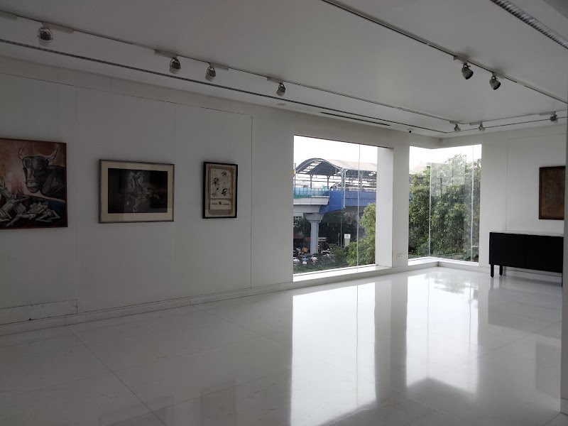 Aryan Art Gallery - Aryan Art Gallery D-33, Block D, Defence Colony, New Delhi, Delhi 110024, India