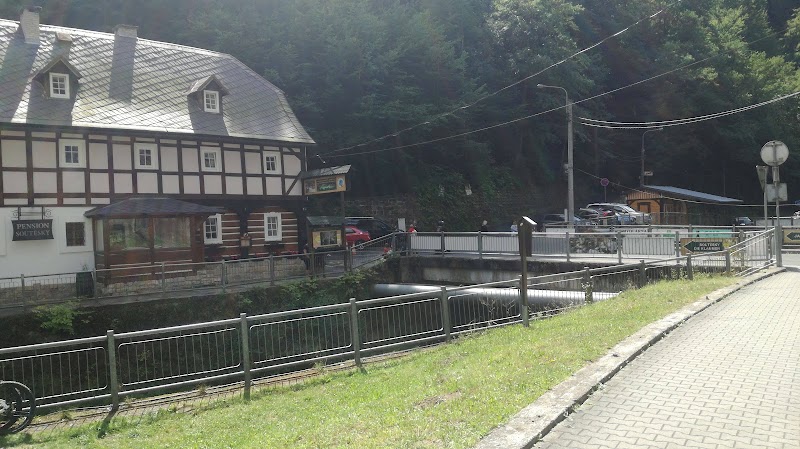 Canyon Parking - Canyon Parking, Hřensko, 407 17 Kamenice-Hřensko, Czechia