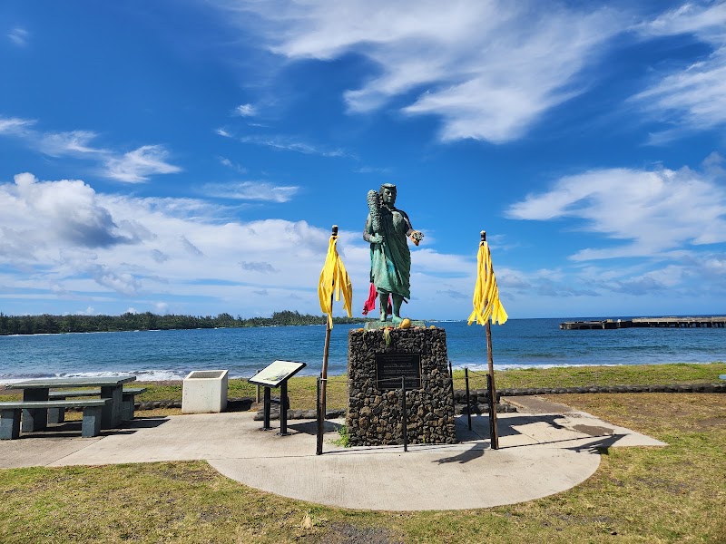 Hāna Bay Beach Park - Hāna Bay Beach Park 150 Keawa Pl, Hana, HI 96713, USA
