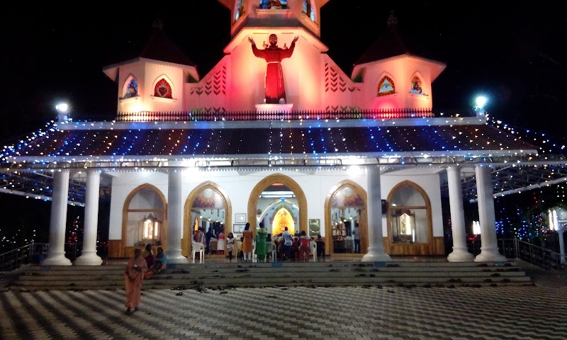 St. Francis Assisi Syro Malabar Church - St. Francis Assisi Syro Malabar Church, G8CJ+9QF, Thalavady, Aikyabharatham, Alappuzha, Aryad South, Keralam 688006, India