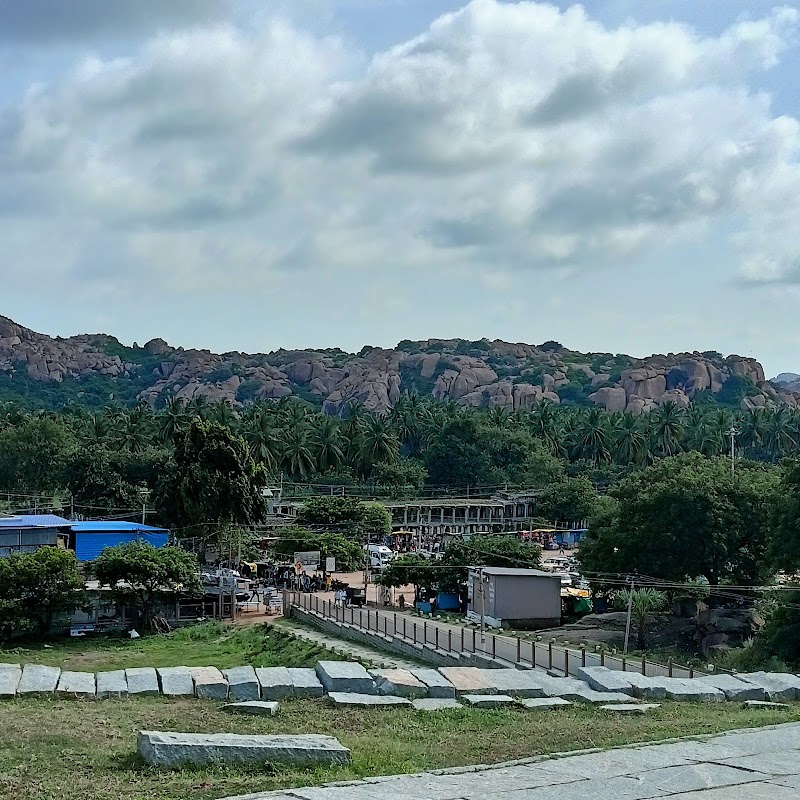 Hampi Bus Stand - Hampi Bus Stand 8FM6+MVG, Hampi, Karnataka 583239, India