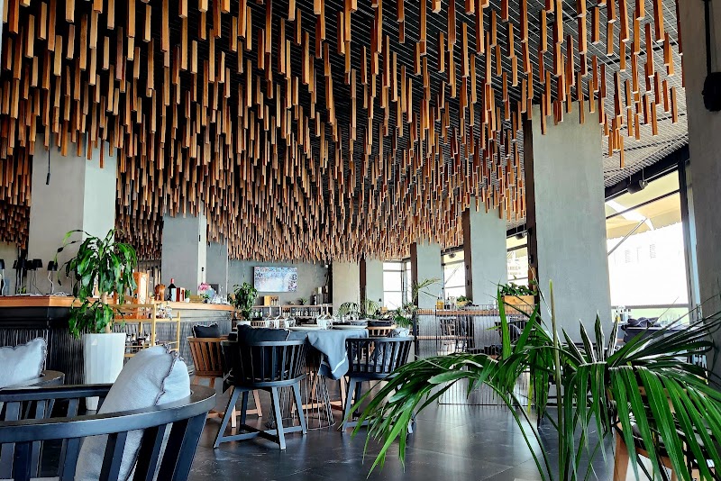 Miramare Restaurant - Miramare Restaurant, Near Goverment Residence Vlore AL, Vlora 8402, Albania