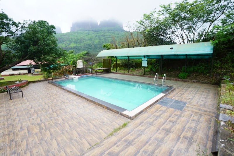 Twin mountain farm Resort - Twin mountain farm Resort Ghoti Trimbak Rd, Pahine, Bhilmal, Maharashtra 422212, India