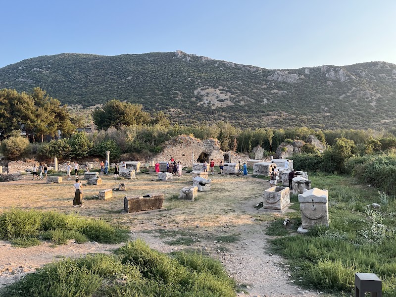 Selçuk Efes ören yeri - Selçuk Efes ören yeri Selçuk efes, Atatürk, 35000 Selçuk/İzmir, Türkiye