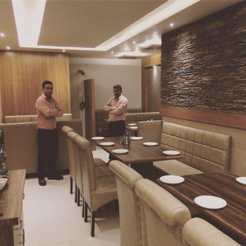 Royal punjabi restaurant (pure veg)