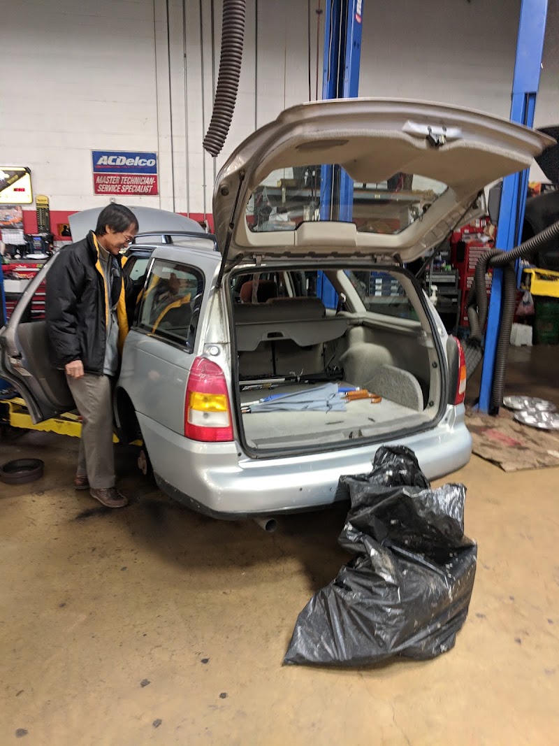 Rockville Auto & Truck Services - Rockville Auto & Truck Services 108 Crabb Ave, Rockville, MD 20850, USA
