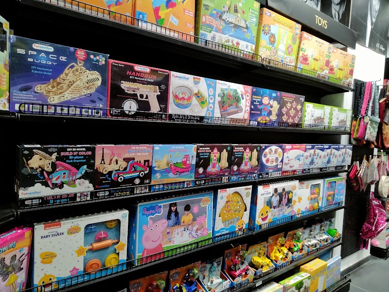 Crossword, Ardee City, Gurgaon - Crossword, Ardee City, Gurgaon Shop No A15, LG Floor, 1, Ardee Mall Rd, Wazirabad, Sector 52, Gurugram, Haryana 122003, India