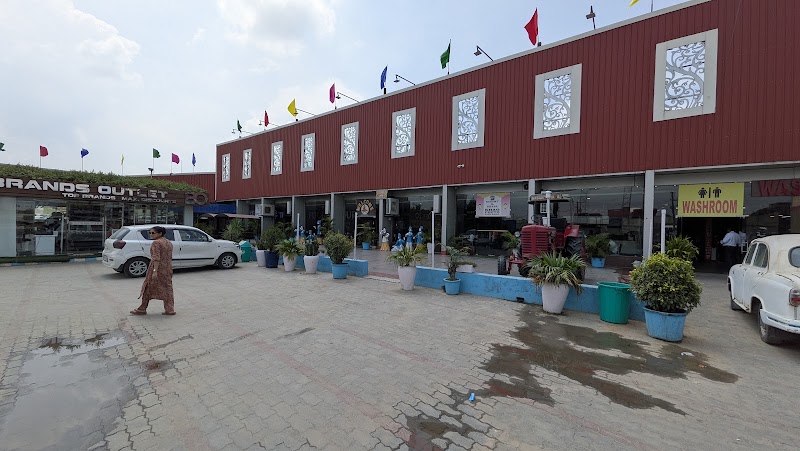 BASANT DHABA - BASANT DHABA, NH-8, Plot no-1, Jaipur Highway, Rathiwas, Bilaspur, Gurugram, Haryana 122413, India