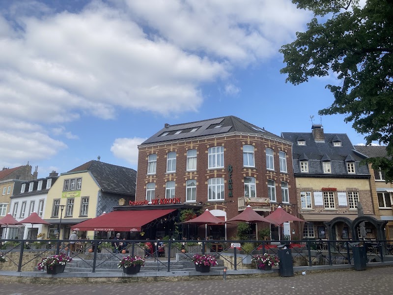 Hotel Brasserie De Kroon - Hotel Brasserie De Kroon Markt 1, 6271 BD Gulpen, Netherlands